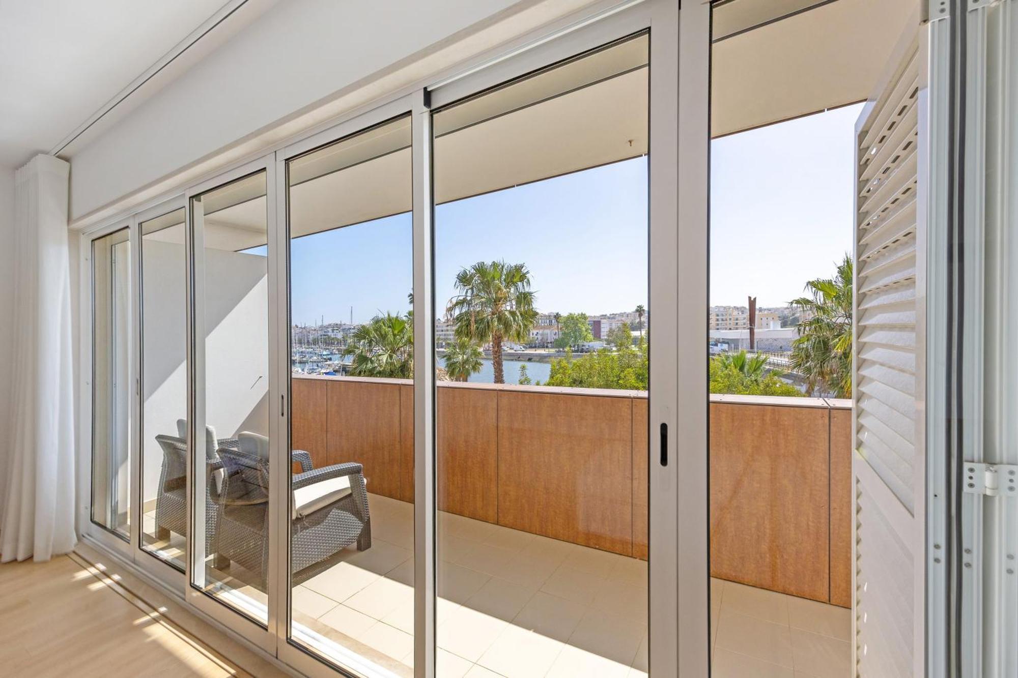 Marina Elegance Apartment Lagos Exterior photo